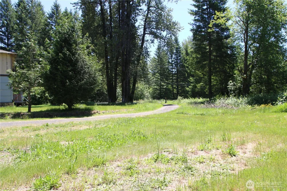 699 State Route 7 Morton, WA 98356