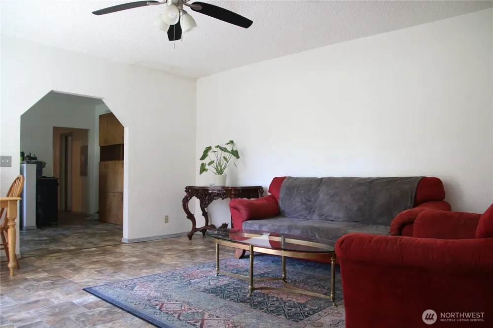699 State Route 7 Morton, WA 98356