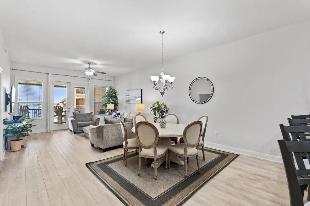 101 West Bank #33 Horseshoe Bay, TX 78657