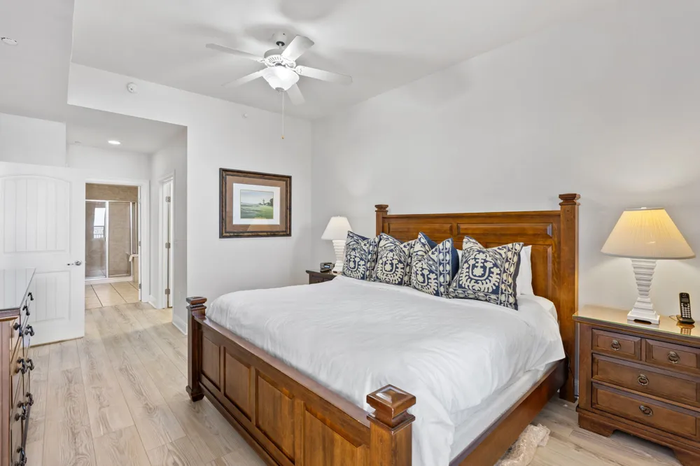 101 West Bank #33 Horseshoe Bay, TX 78657