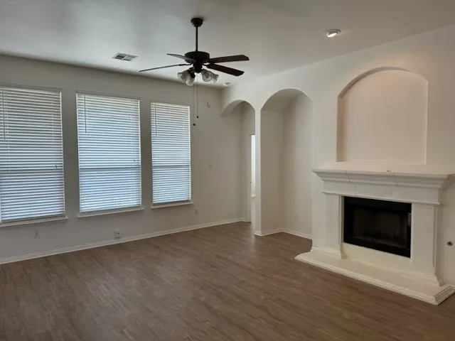 1438 Bull Horn Loop Round Rock, TX 78665