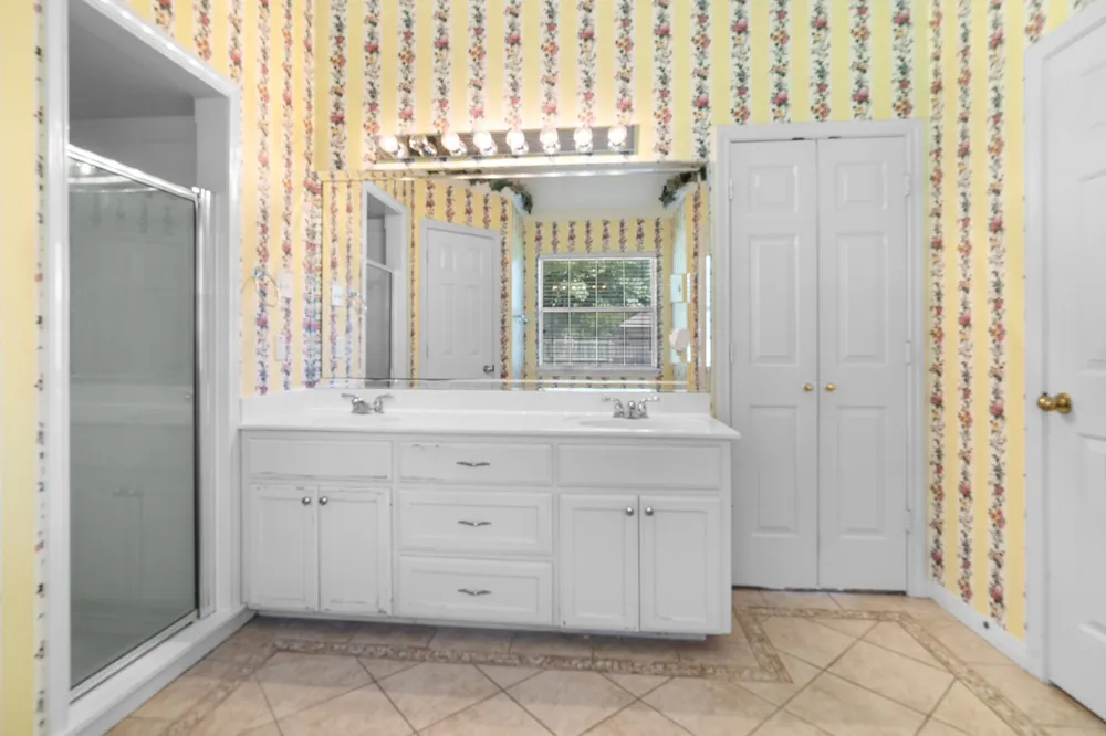 1005 Cheyenne Trail Hewitt, TX 76643