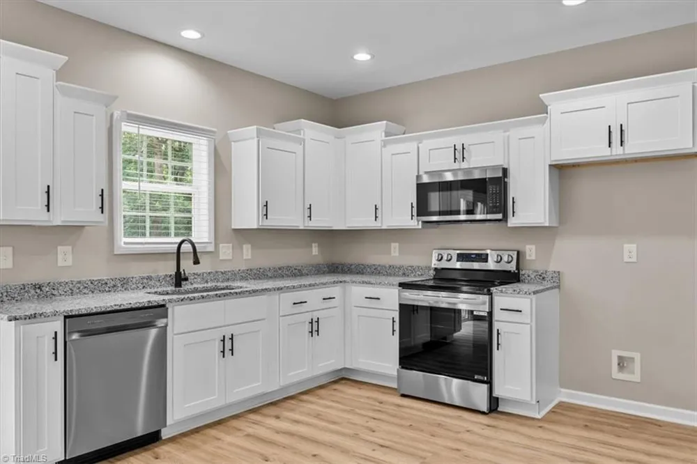 655 Woodland Circle Asheboro, NC 27203