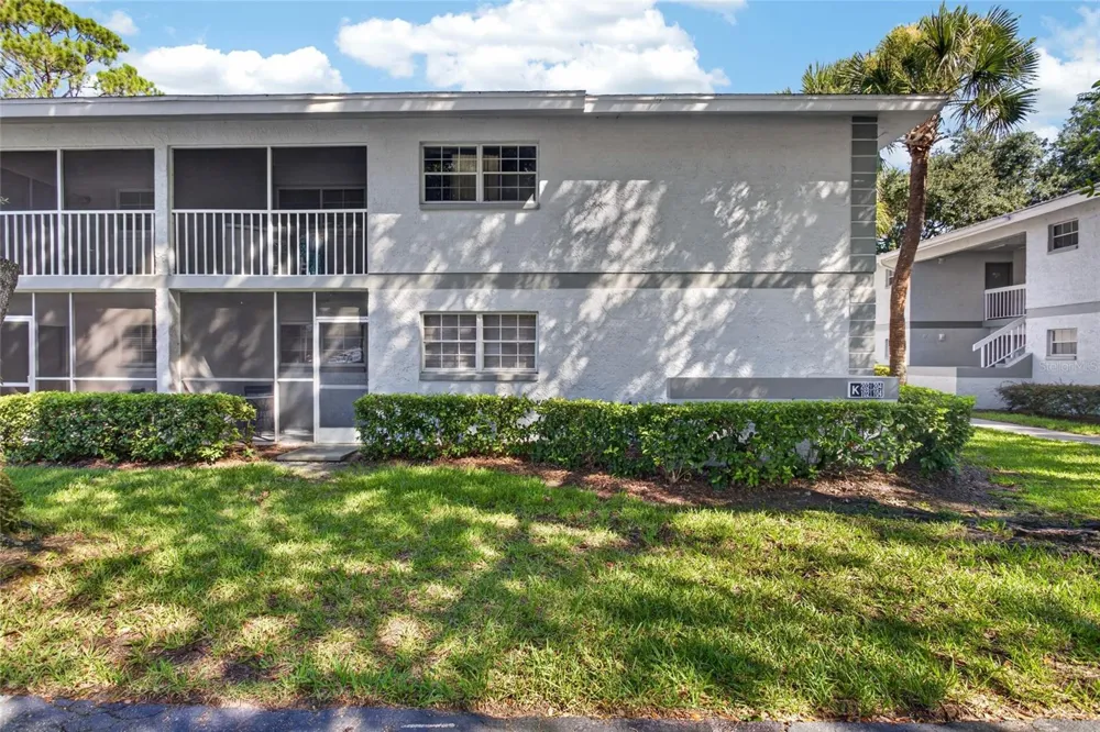 563 MIDWAY TRAK #K102 ocala, FL 34472