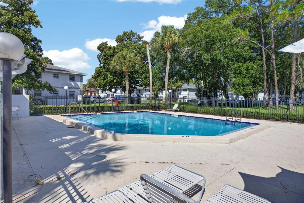 563 MIDWAY TRAK #K102 ocala, FL 34472