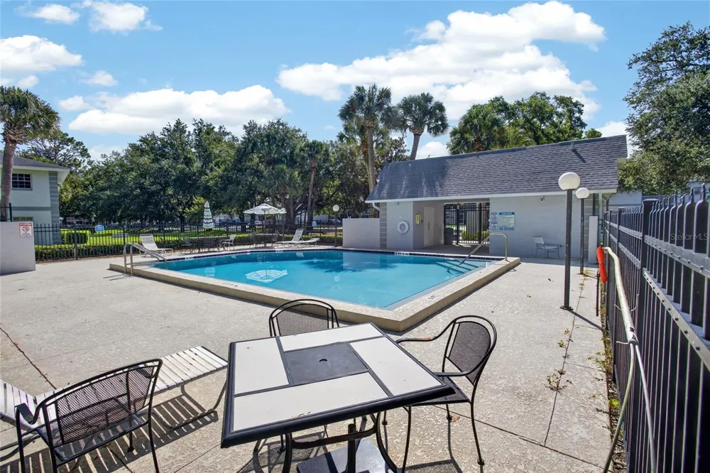 563 MIDWAY TRAK #K102 ocala, FL 34472