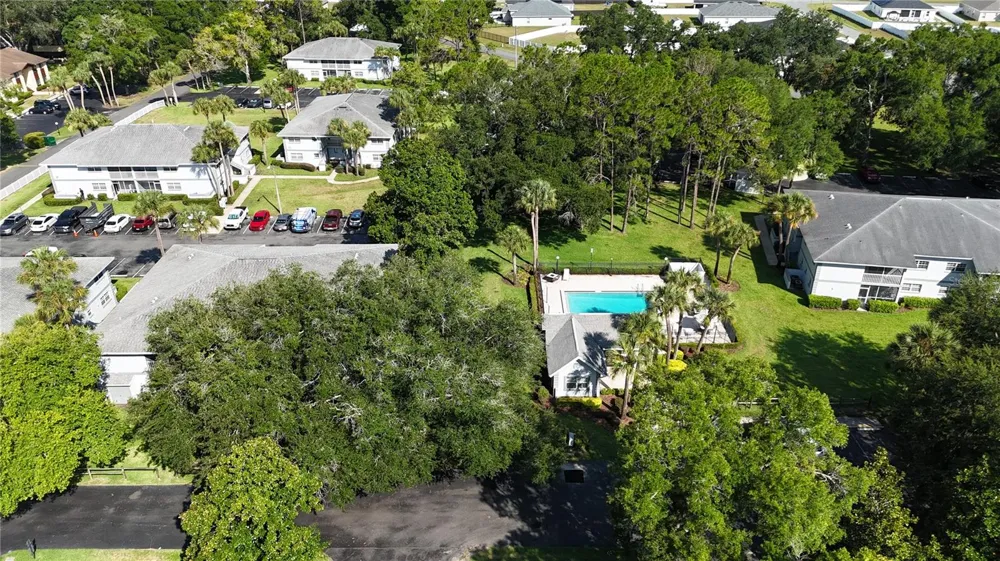 563 MIDWAY TRAK #K102 ocala, FL 34472
