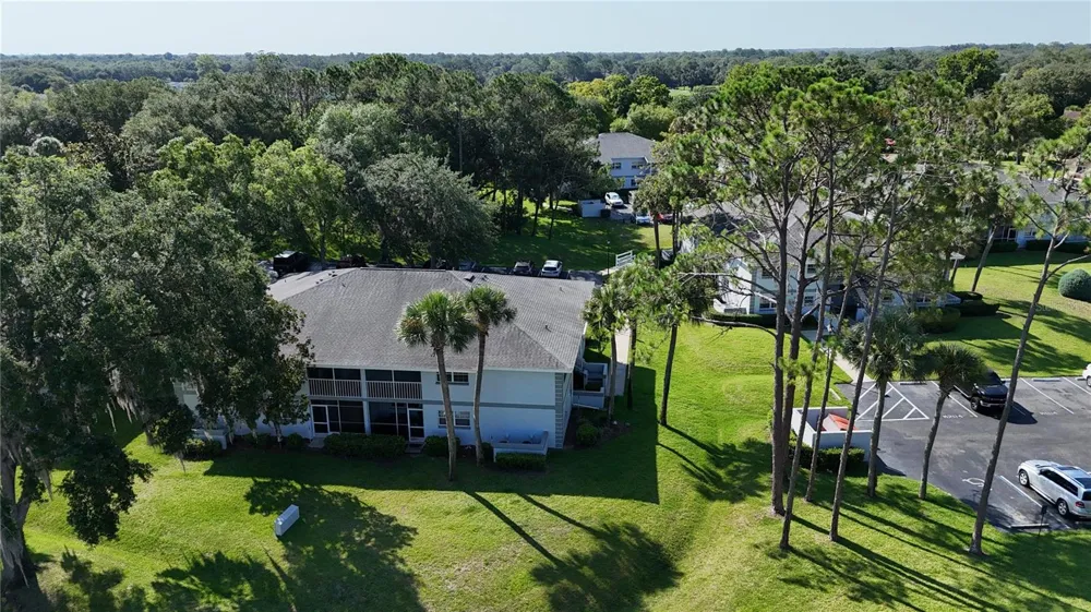 563 MIDWAY TRAK #K102 ocala, FL 34472