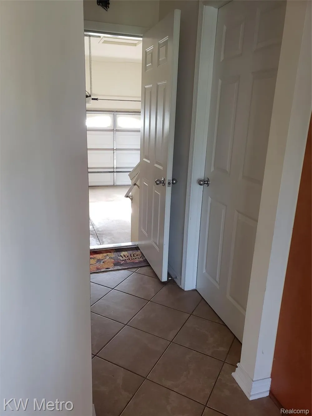 1227 LETICA DRIVE Rochester City, MI 48307