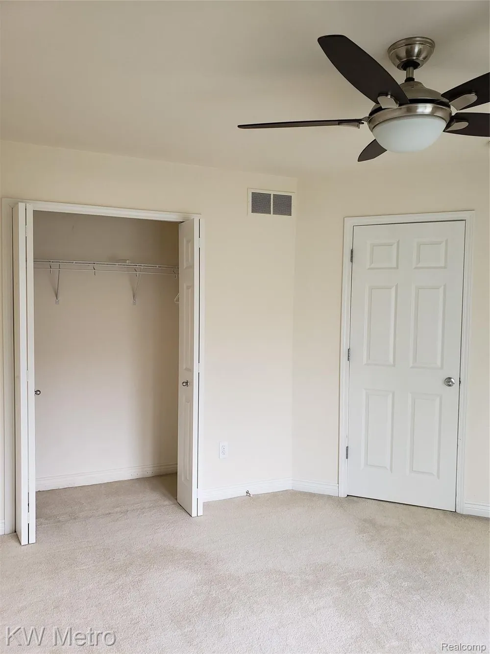 1227 LETICA DRIVE Rochester City, MI 48307
