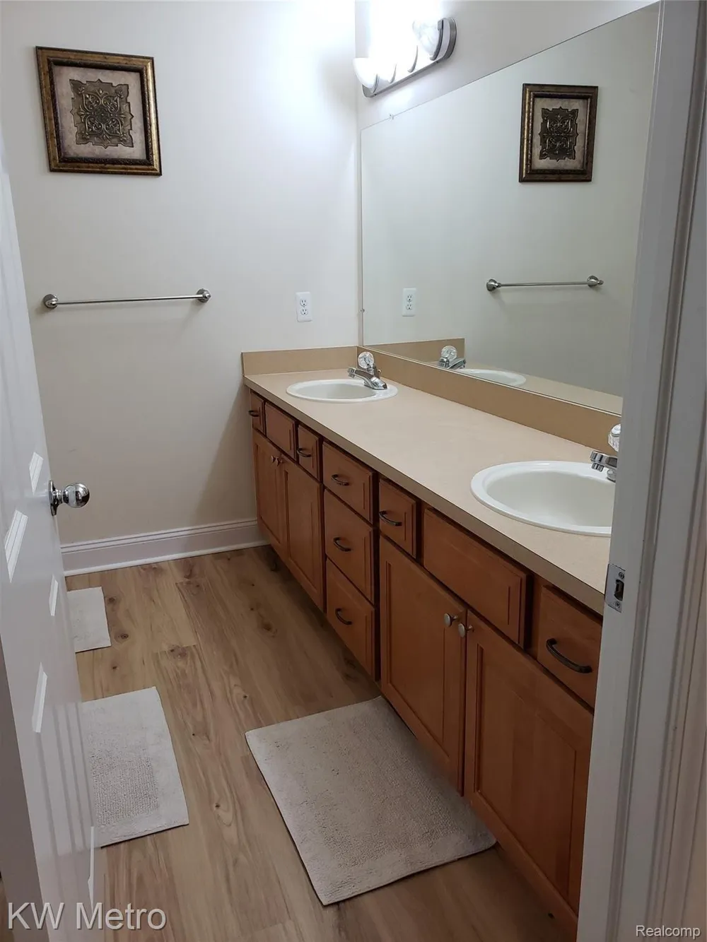1227 LETICA DRIVE Rochester City, MI 48307