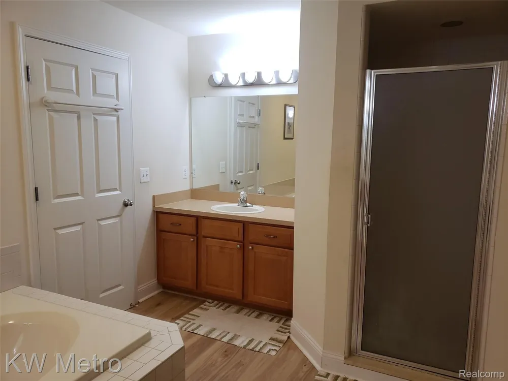 1227 LETICA DRIVE Rochester City, MI 48307