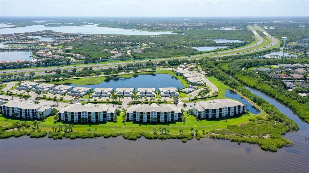 910 TIDEWATER SHORES LOOP #103 Bradenton, FL 34208