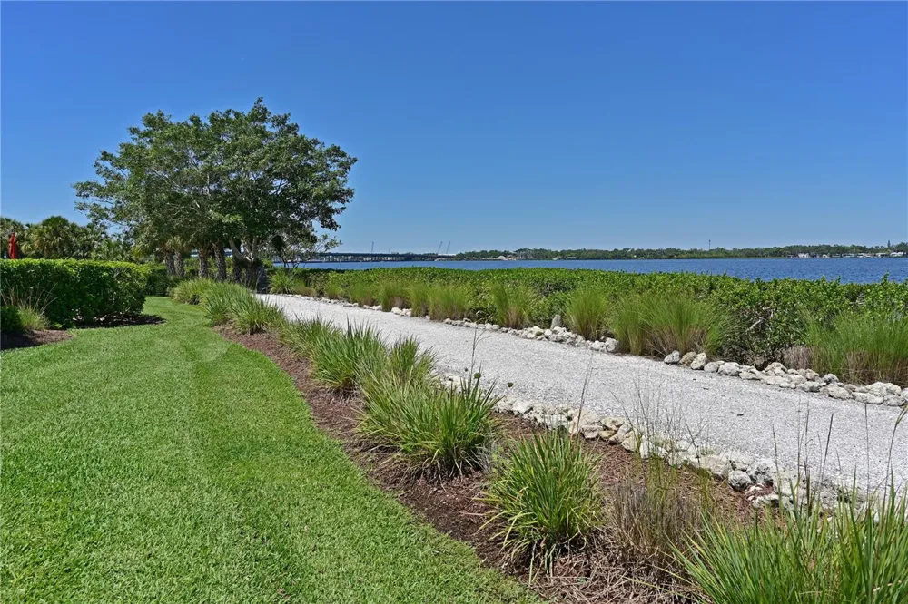 910 TIDEWATER SHORES LOOP #103 Bradenton, FL 34208