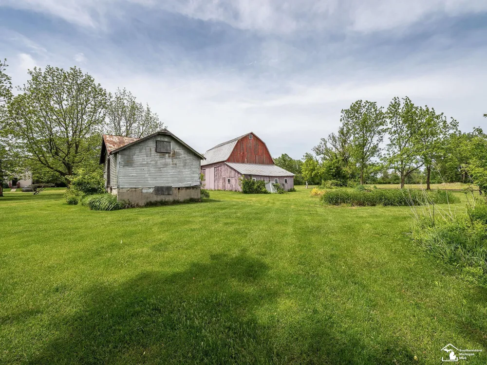 3754 Stewart Road Frenchtown Township, MI 48162