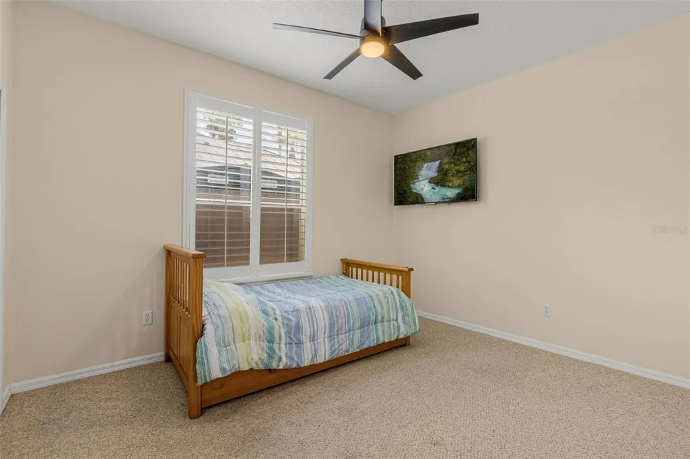 1573 ANNA CATHERINE DRIVE Orlando, FL 32828