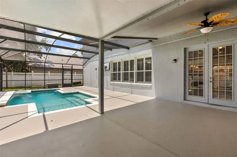 1573 ANNA CATHERINE DRIVE Orlando, FL 32828
