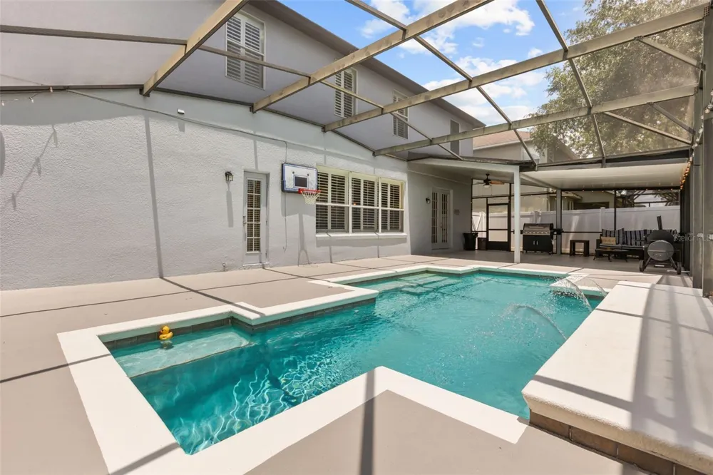 1573 ANNA CATHERINE DRIVE Orlando, FL 32828