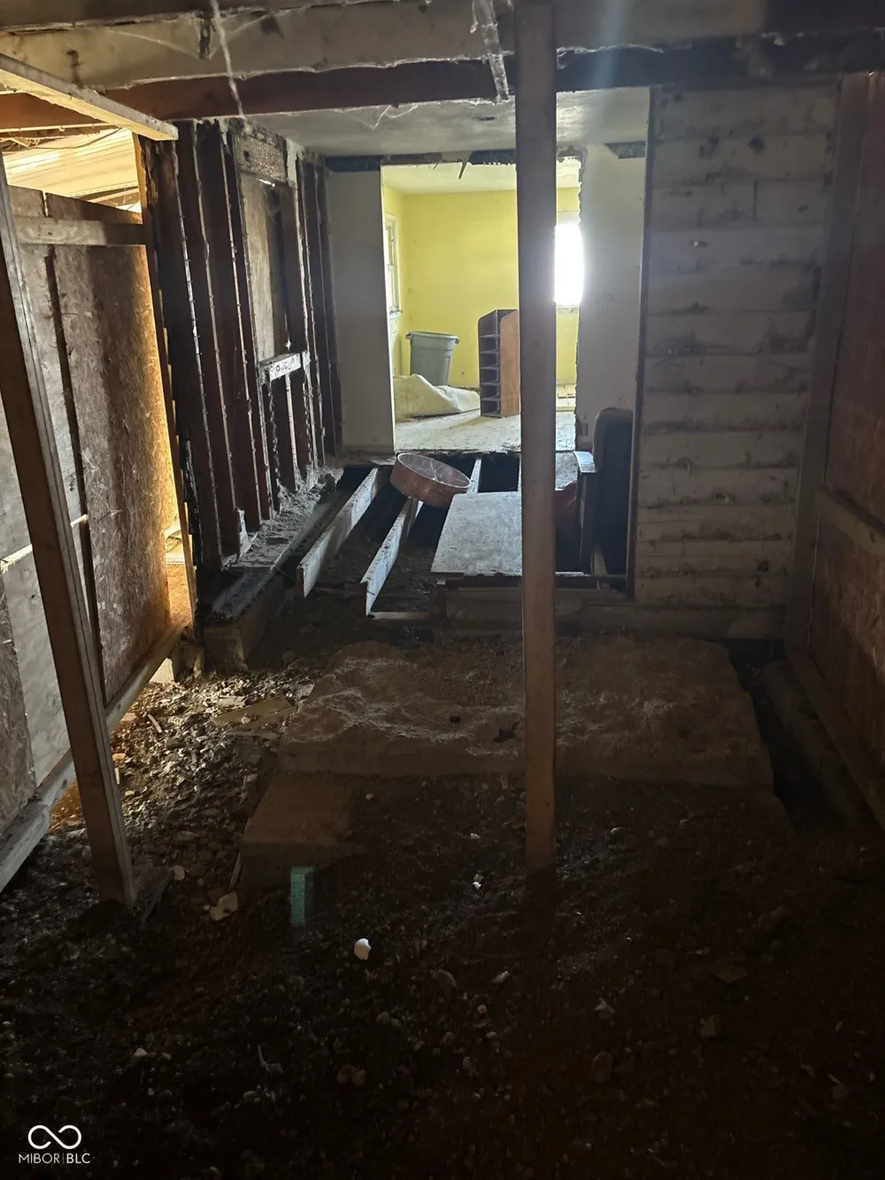 2527 E STREET Elwood, IN 46036