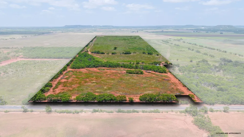 2276 CR 142 Lawn, TX 79530