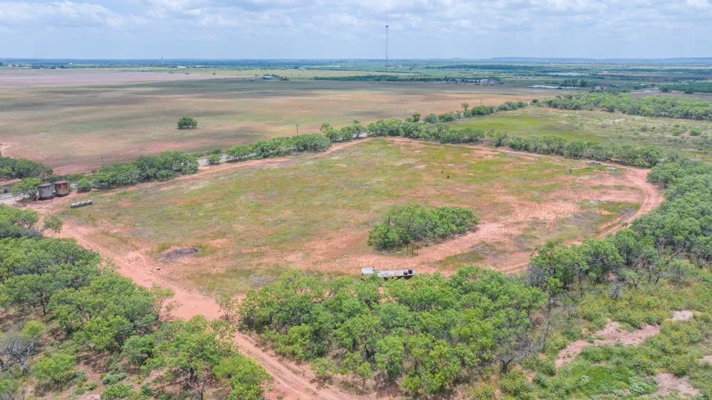 2276 CR 142 Lawn, TX 79530