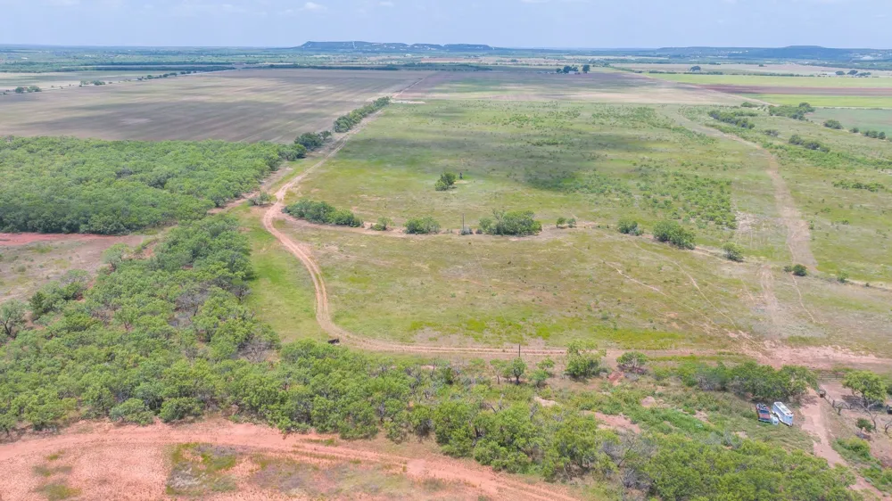 2276 CR 142 Lawn, TX 79530