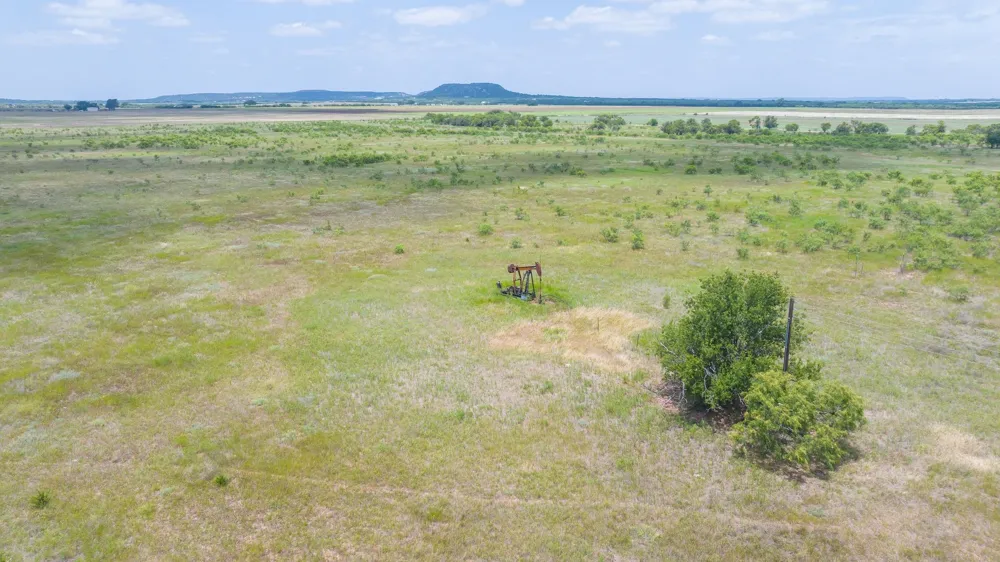 2276 CR 142 Lawn, TX 79530