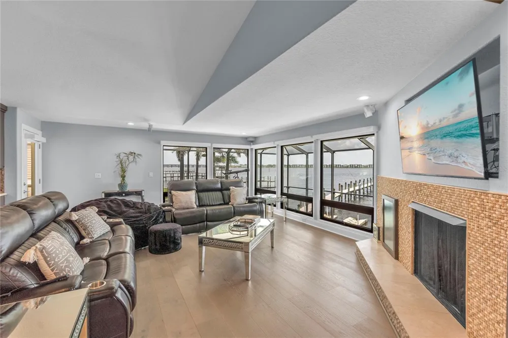 818 NANCY GAMBLE LANE Ellenton, FL 34222