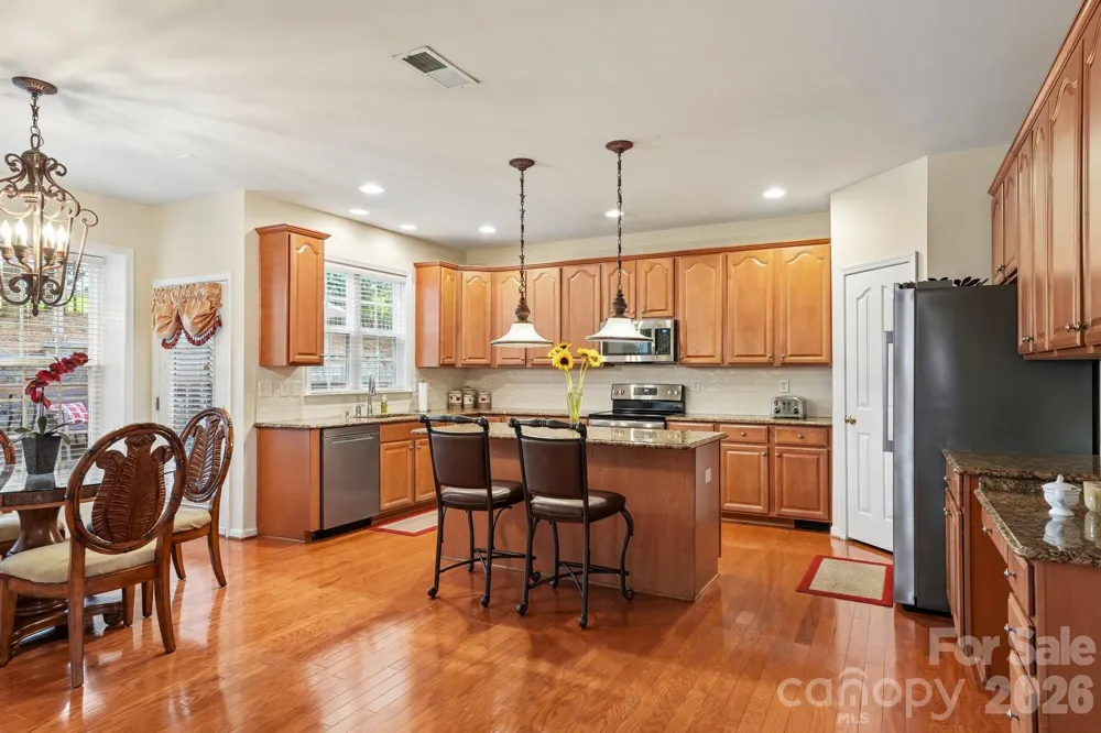 7809 Pinecroft Court Harrisburg, NC 28075