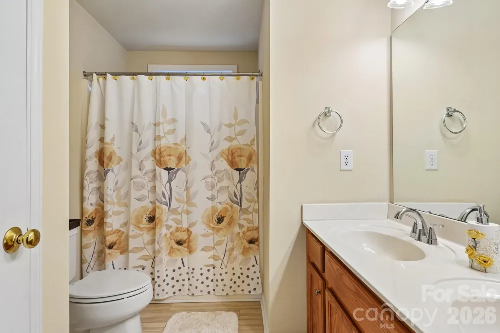 7809 Pinecroft Court Harrisburg, NC 28075