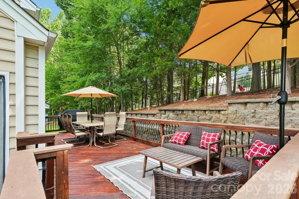 7809 Pinecroft Court Harrisburg, NC 28075