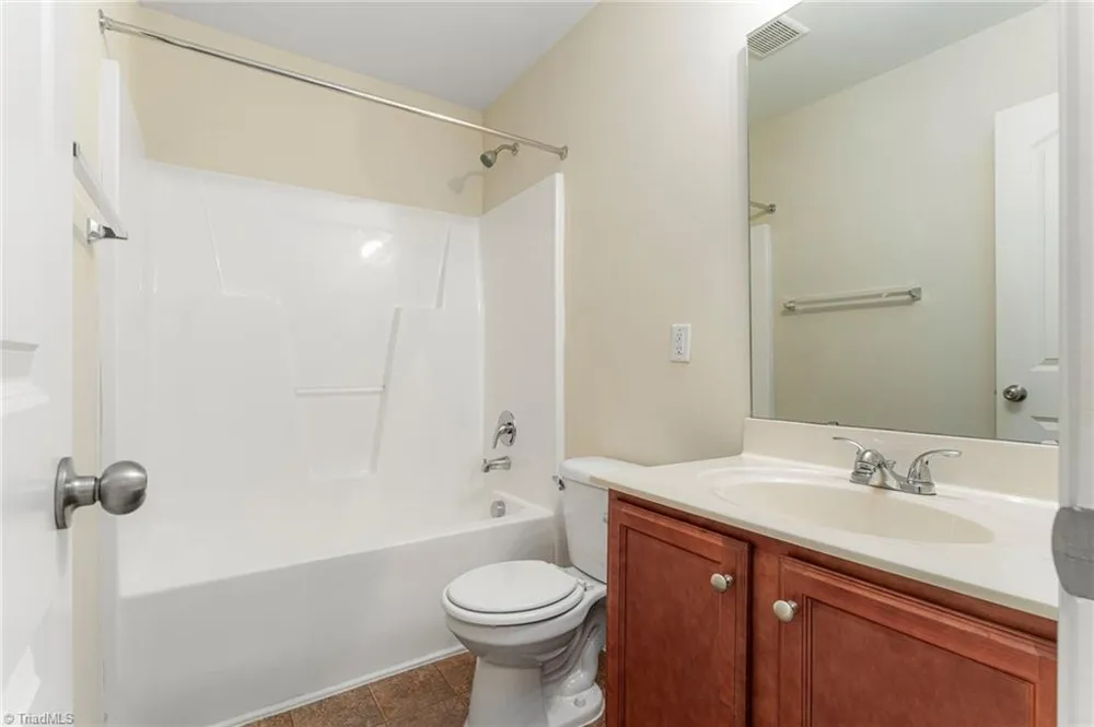 216 Florida Drive Thomasville, NC 27360