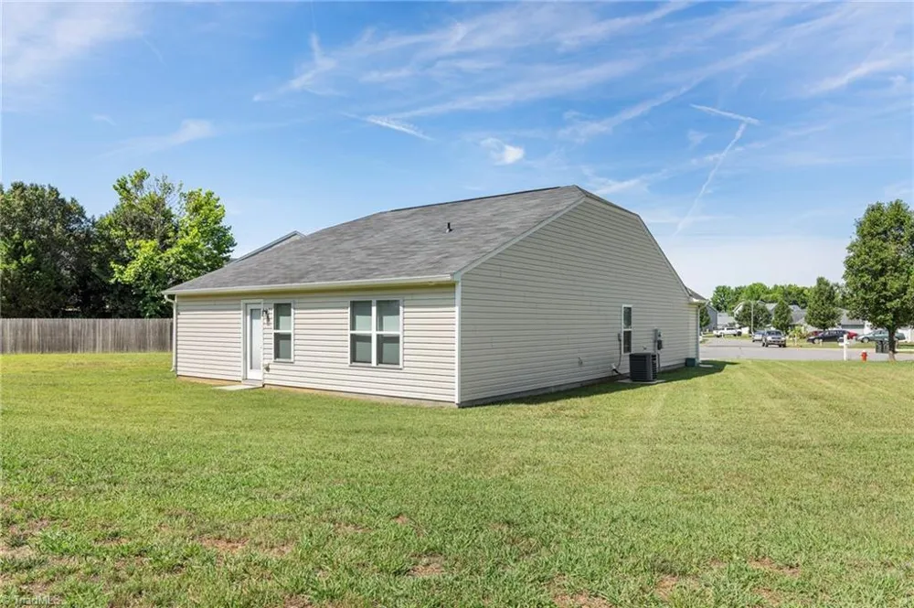 216 Florida Drive Thomasville, NC 27360