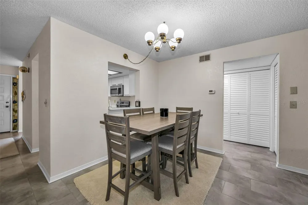 3165 LANDMARK DRIVE #711 Clearwater, FL 33761