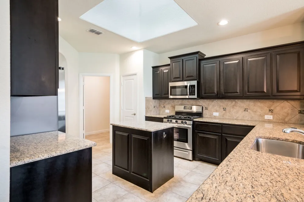 916 Hawks Way Argyle, TX 76226