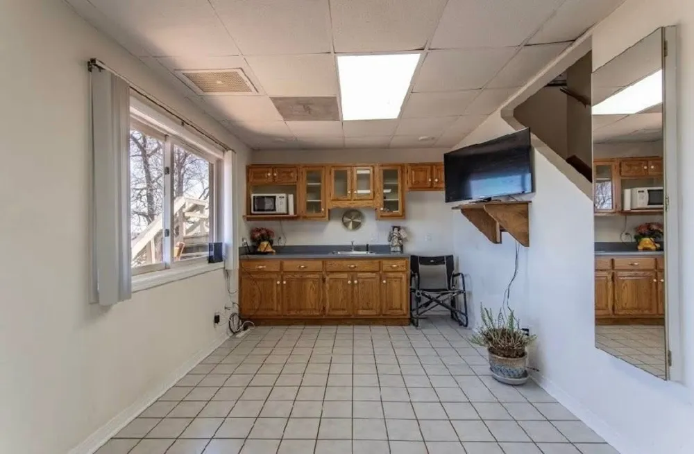 1515 Riverside Ln Adamsville, TN 38310