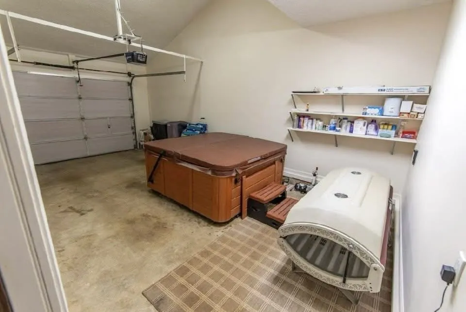 1515 Riverside Ln Adamsville, TN 38310