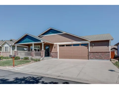 870 Humboldt Peak Lane