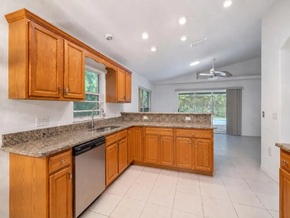 5850 39th Ln Lane Vero Beach, FL 32966