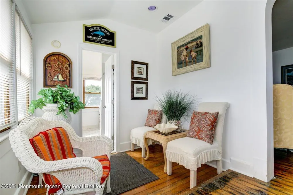 15 Riverview Road Monmouth Beach, NJ 07750