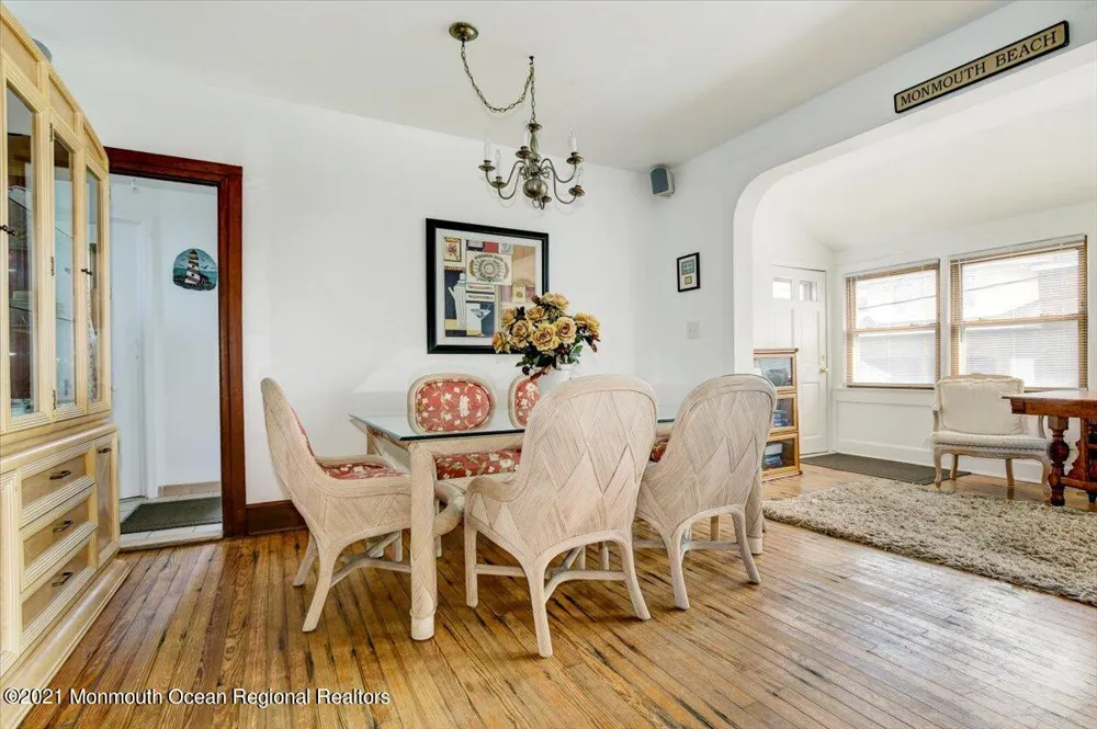 15 Riverview Road Monmouth Beach, NJ 07750