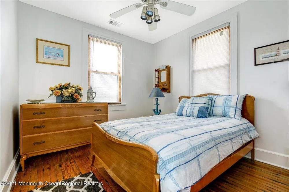 15 Riverview Road Monmouth Beach, NJ 07750