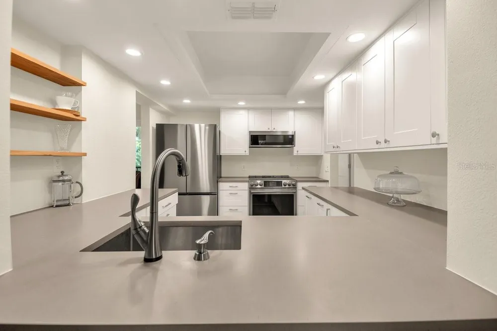 2753 ORCHID OAKS DRIVE #104 Sarasota, FL 34239
