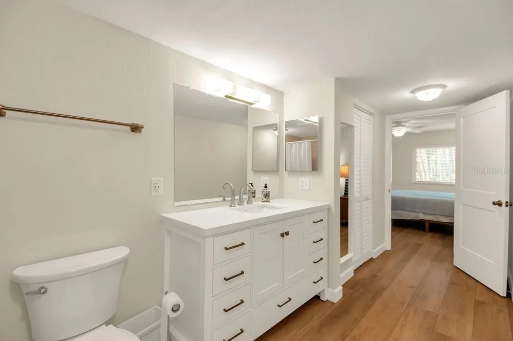 2753 ORCHID OAKS DRIVE #104 Sarasota, FL 34239
