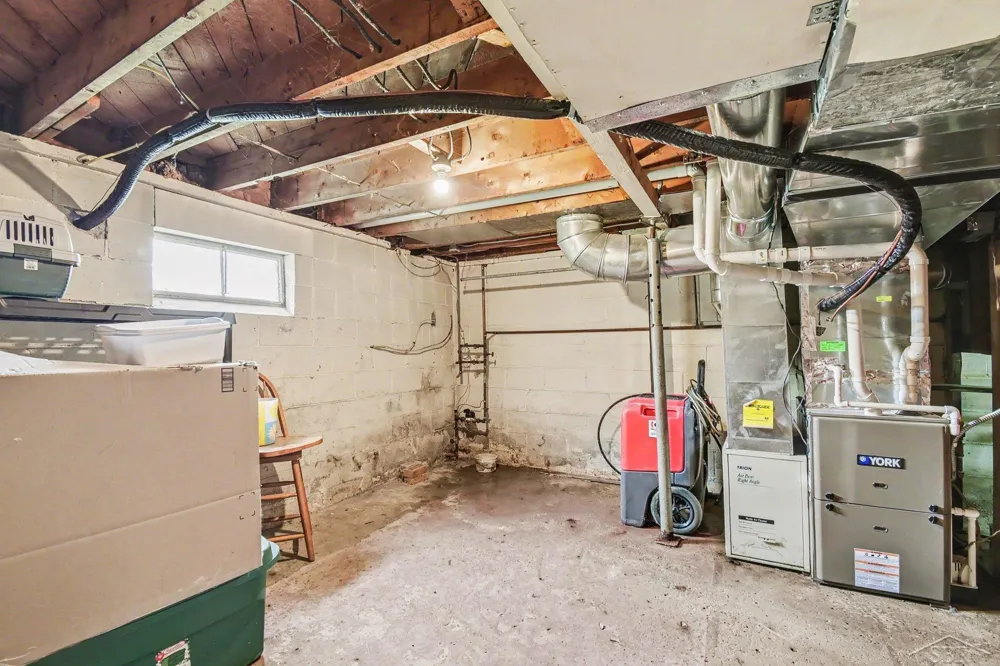 401 Libby Street Pinconning City, MI 48650