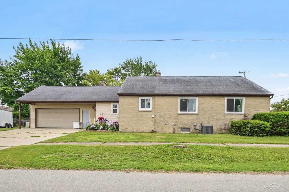 401 Libby Street Pinconning City, MI 48650