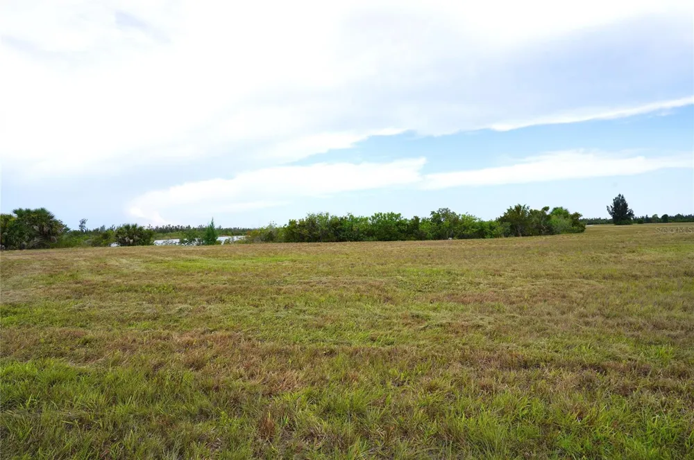 25 THRUSH DRIVE Placida, FL 33946