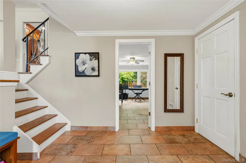 4 Forest Knoll Drive Suffern, NY 10901