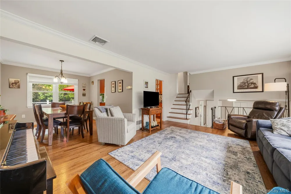 4 Forest Knoll Drive Suffern, NY 10901