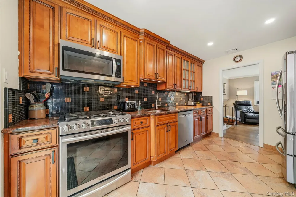 4 Forest Knoll Drive Suffern, NY 10901